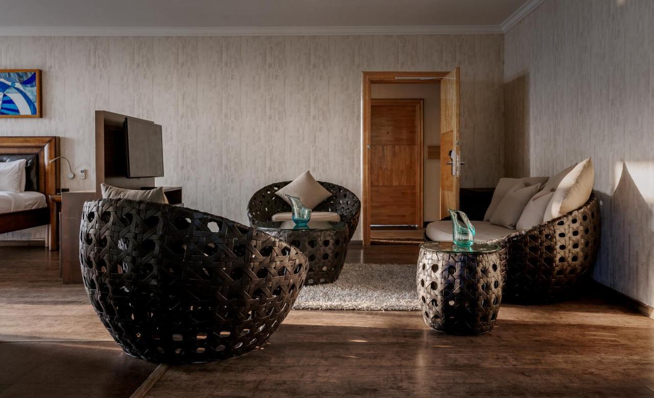 โรงแรมเดอะ พาโนรามิก เกตะเวย์ มุนนาร์ ภายนอก รูปภาพ The interior of a suite at the Mandarin Oriental, Munich