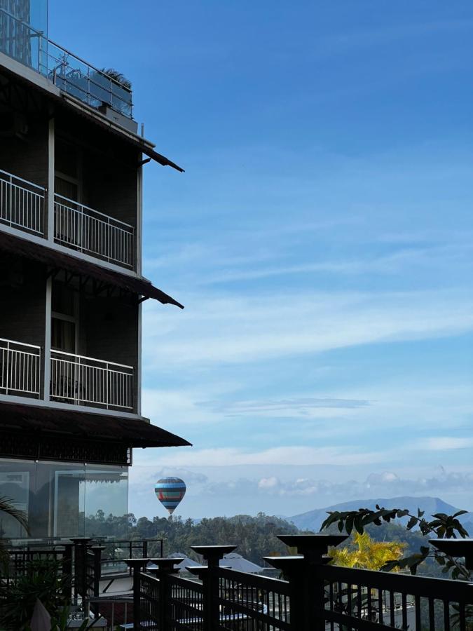 โรงแรมเดอะ พาโนรามิก เกตะเวย์ มุนนาร์ ภายนอก รูปภาพ The observation tower